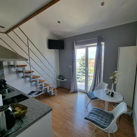 Studio Apartman Tirza Valbruna *